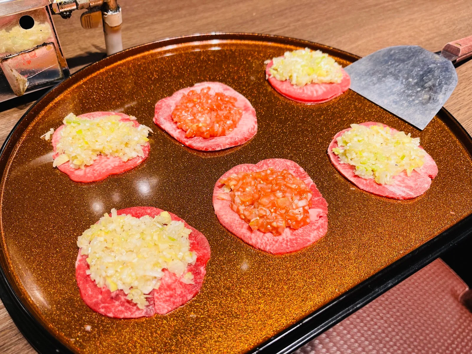 神戸牛焼肉と冷やし生ピーマン 金肉屋 渋谷道玄坂 PARTⅡ · 3